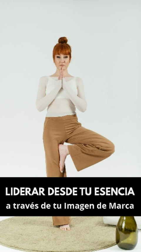 Anna Llano, creadora de @mindfulnessyogazaragoza decidió dar un paso valiente en su camino como mujer profesional y líder de su marca personal.

Hoy os muestro el trabajo que  hicimos con ella. Trabajamos desde la esencia pero con estrategia, a través de dos de nuestros servicios más transformadores: Be Brave y Shine & Bright.

✨ Be Brave no es solo un cambio de imagen, es un acto de valentía. Es para mujeres que desean destacar y posicionarse con fuerza y autenticidad en sus negocios.
✨ Shine & Bright es ese level up que potencia tu esencia y te permite mostrarte con confianza y coherencia a través de una estrategia audiovisual.

Con Anna además del trabajo de peluquería, maquillaje y sesión de fotos. (Por cierto contamos con una maga de las tijeras: @sandrabz.hair )
También hubo conexión, trabajo profundo, alineación con sus valores, mensaje y propósito. Porque cuando una mujer se alinea con su esencia, su imagen se convierte en una herramienta poderosa para liderar con claridad, Autenticidad y magnetismo.

Este es un trabajo 360º para mujeres con marcas personales que están listas para dejar huella liderando desde su esencia. 

Si tú también sientes que tu imagen ya no representa el nivel de mujer y profesional en la que te has convertido, ha llegado tu momento.
Vamos a trabajar juntas para que tu imagen esté a la altura de tu visión.

¿Lista para liderar desde tu esencia? Escribe aquí abajo en los comentarios: "Liderar" y te envío al privado el link para agendar una sesión gratuita de 30 minutos y me cuentas en que punto estás. 

#ImagendeMarca
#Imagenyluderazgo
#Imagenprofesional 
#BeBrave
#TheShineBright
#CambiodeImagen
#TransformaciondeImagen
#TheStylistHouse
