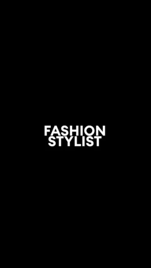 Comparto con vosotros una muestra de mi trabajo como International Costume Designer & Stylist para Spots de TV y Campañas de publicidad fotográficas.

Son más de 20 años creando y diseñando vestuarios para campañas publicitarias, spots, películas y series.  He participado en producciones  de marcas como Puma, Mercedes, Coca-Cola ,Freixenet, Revlon, Segura Viudas o Costa Cruceros 

Ha formado parte de tres películas, Cosas que nunca te dije de Isabel Coixet, Baby Teaser de Juanma Bajo Ulloa o Jelousy de Dania Saragovia.

Y esto no lo cuento por presumir, no, sino porque me apasiona mi trabajo en el Estilismo y diseño de vestuario para producciones audiovisuales, y crear la imagen para marcas internacionales. Trabajo que he trasladado con la misma pasión para Mujeres Profesionales lideres con Marcas personales.

✨ Cuando trabajas en lo que te apasiona, es un privilegio. Me siento afortunada por ello.
Y tú ? Sientes que ves de lo que te apasiona?

Os leo en los comentarios.👇👇👇
